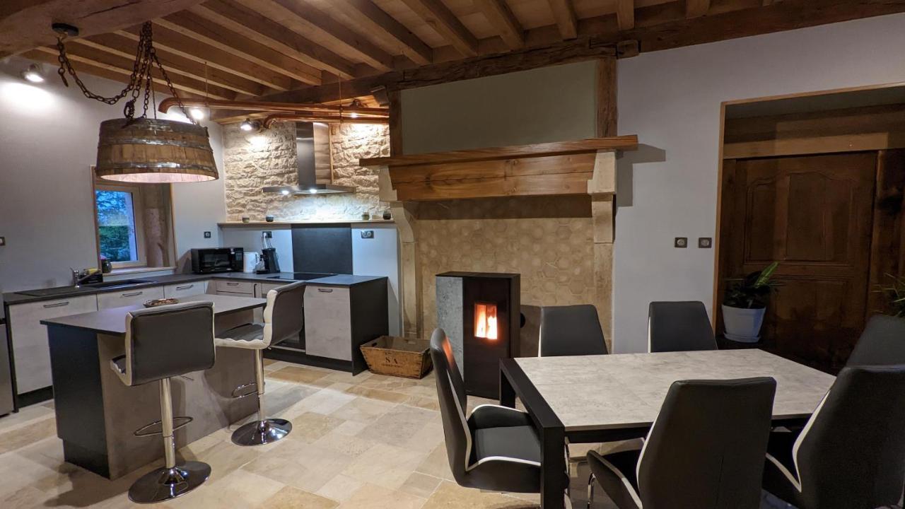 La Ferme Du Chateau Beire-le-Chatel Exterior photo